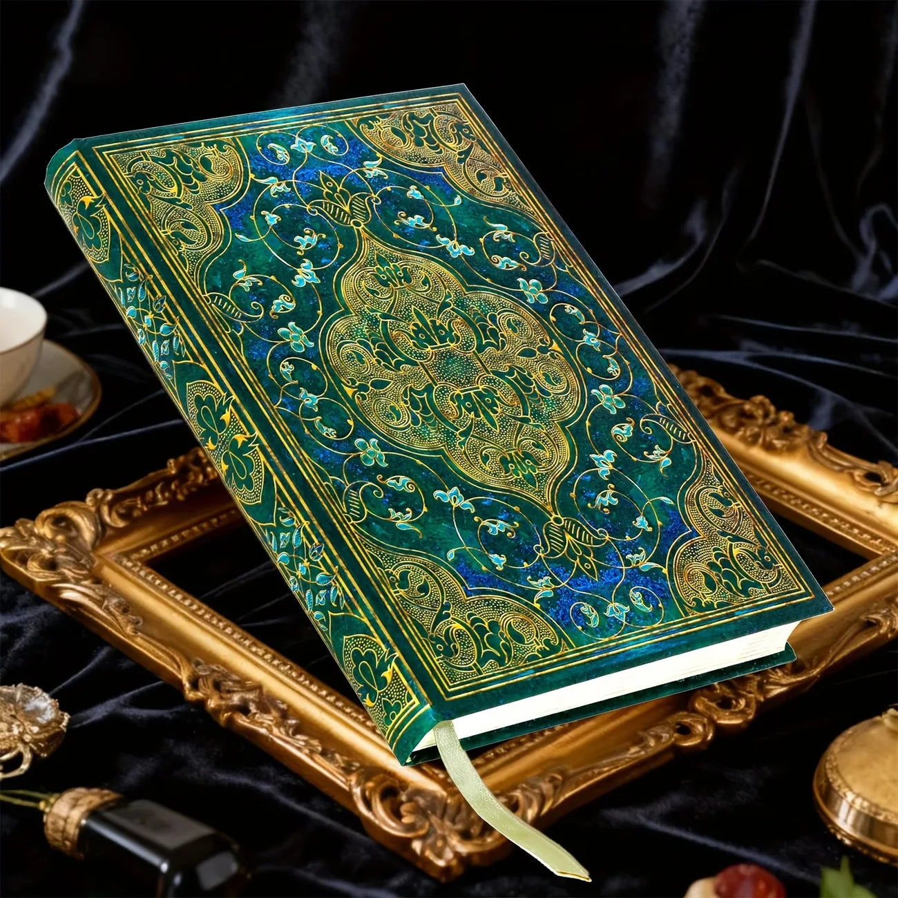 Medieval Retro Carved Notebook, Hardcover Journal, Portable Travel Diary for Writing and Drawing